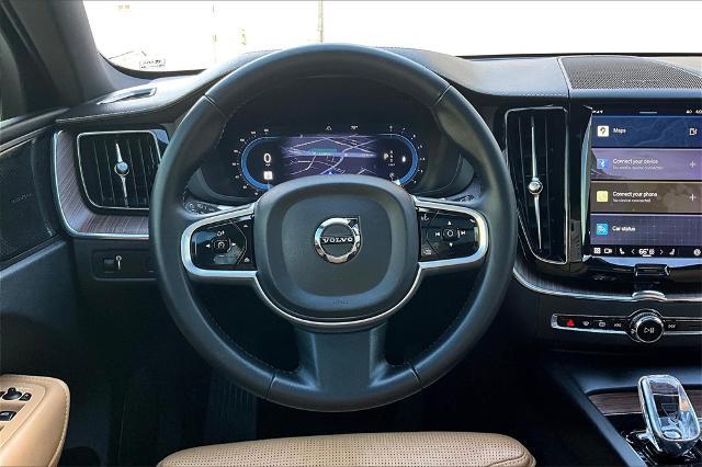 2022 Volvo XC60 Vehicle Photo in Houston, TX 77007