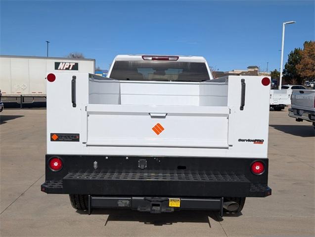 2024 Chevrolet Silverado 2500 HD Vehicle Photo in ENGLEWOOD, CO 80113-6708