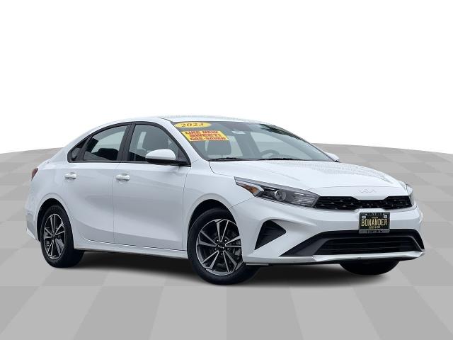 2023 Kia Forte Vehicle Photo in TURLOCK, CA 95380-4918