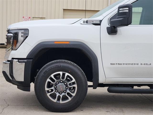 2025 GMC Sierra 2500 HD Vehicle Photo in GAINESVILLE, TX 76240-2013