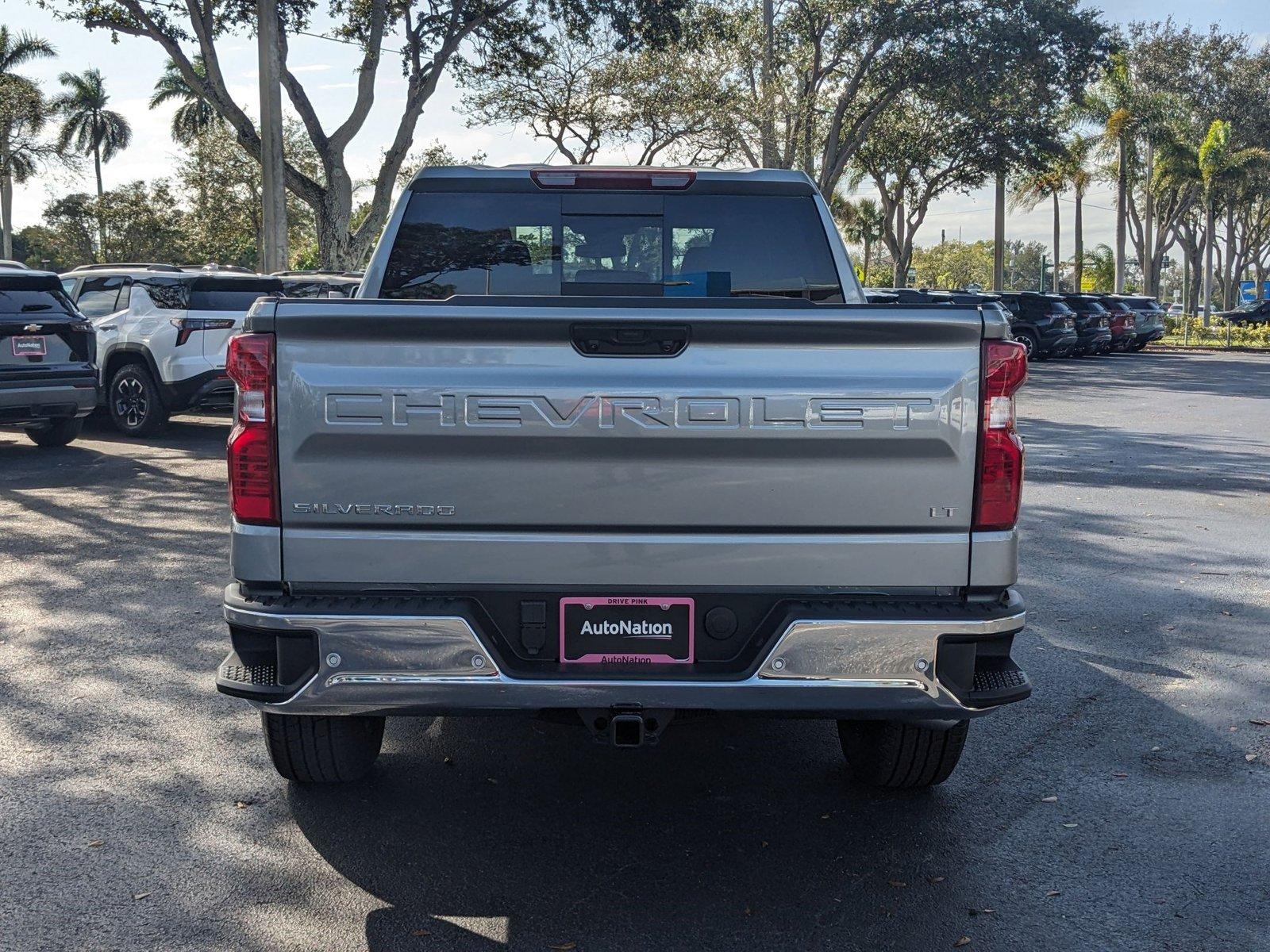 2025 Chevrolet Silverado 1500 Vehicle Photo in GREENACRES, FL 33463-3207