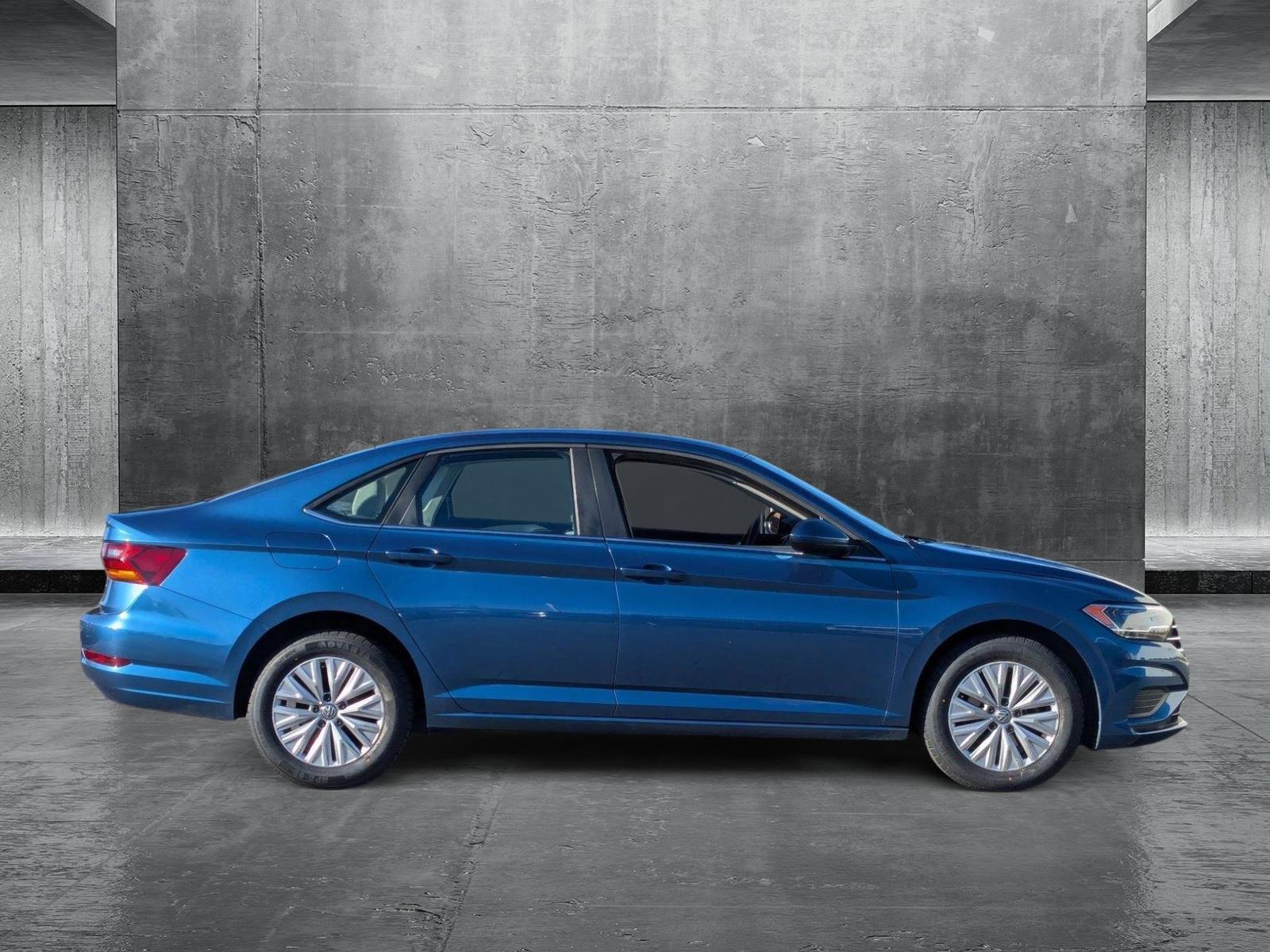 2019 Volkswagen Jetta Vehicle Photo in VALENCIA, CA 91355-1705