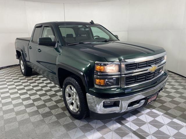 2015 Chevrolet Silverado 1500 Vehicle Photo in MEDINA, OH 44256-9001