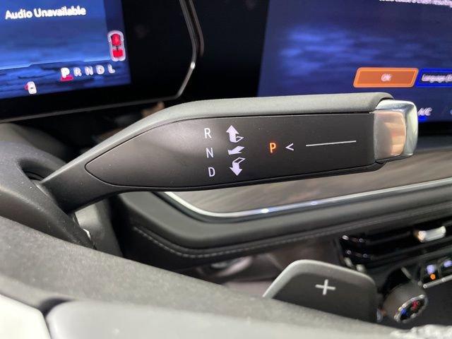 2025 Chevrolet Tahoe Vehicle Photo in PHOENIX, AZ 85014-3381