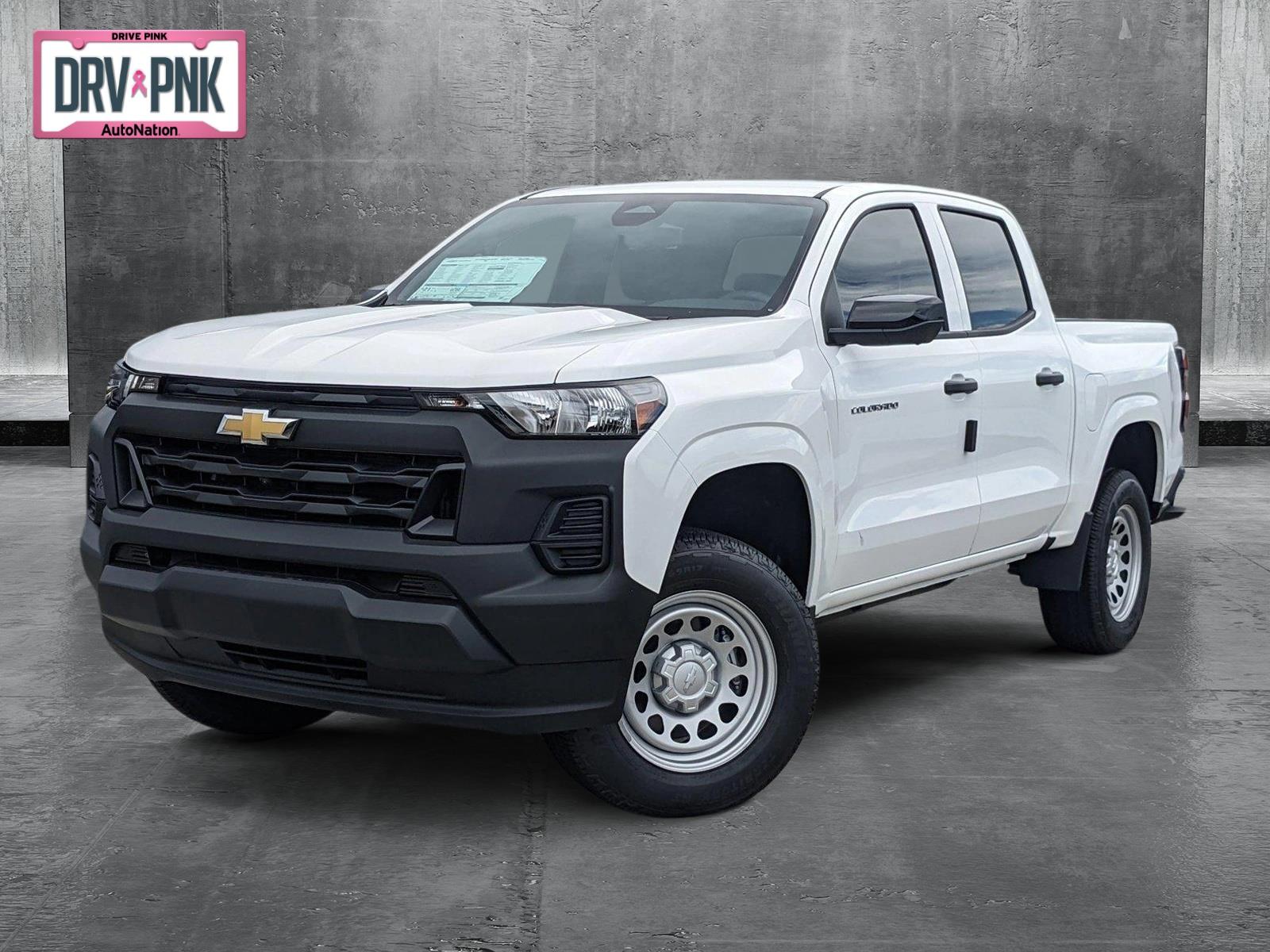 2024 Chevrolet Colorado Vehicle Photo in PEMBROKE PINES, FL 33024-6534