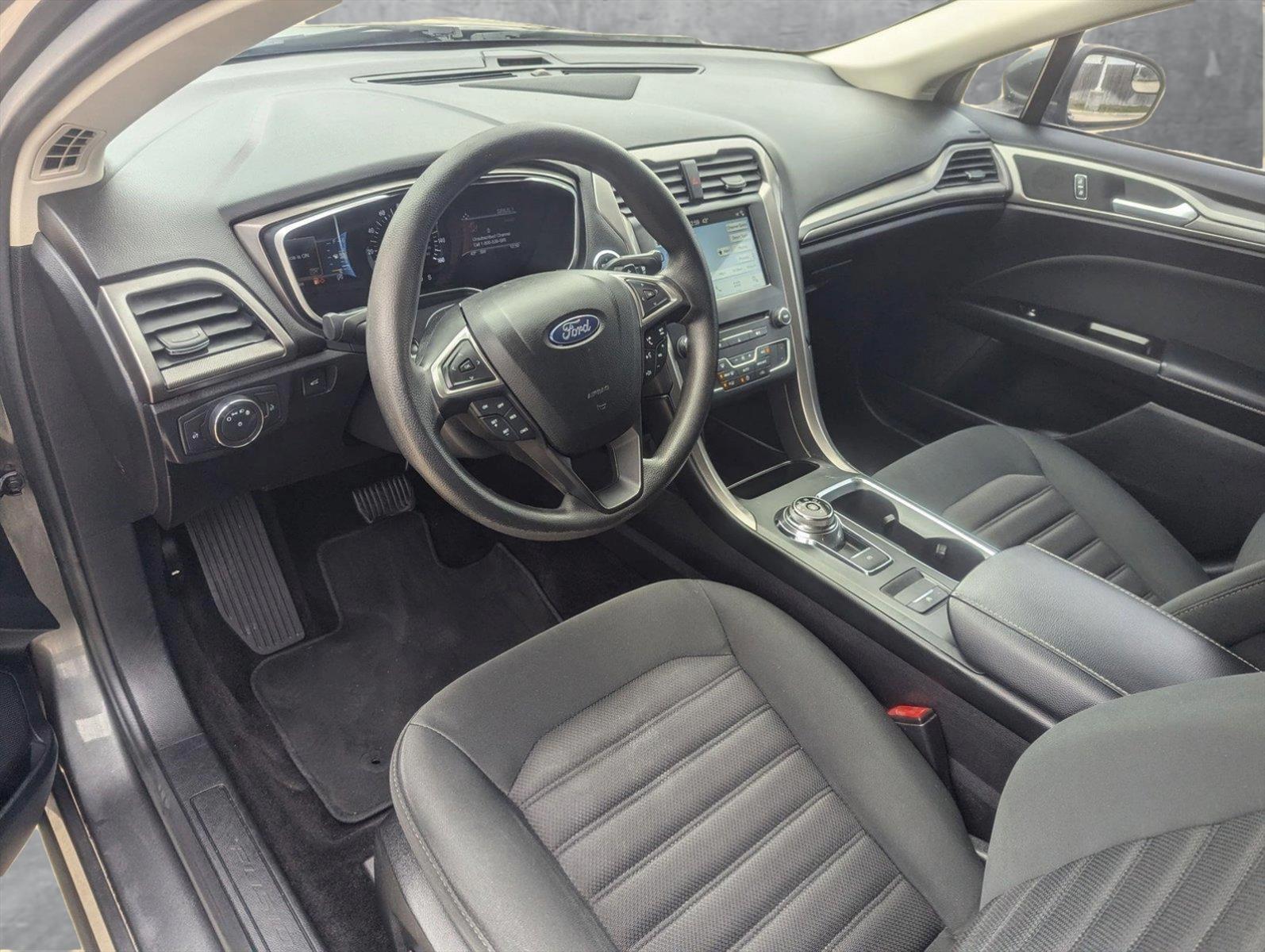 2017 Ford Fusion Vehicle Photo in CORPUS CHRISTI, TX 78412-4902