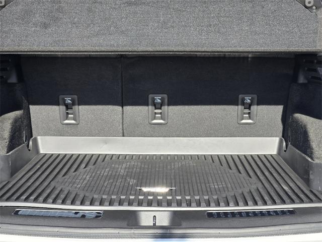 2025 Cadillac XT4 Vehicle Photo in Oklahoma City, OK 73114