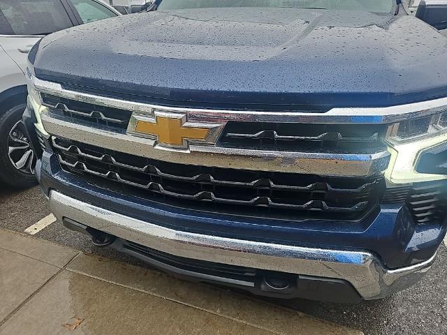 Used 2022 Chevrolet Silverado 1500 LT with VIN 1GCPDKEK3NZ501041 for sale in Olathe, KS