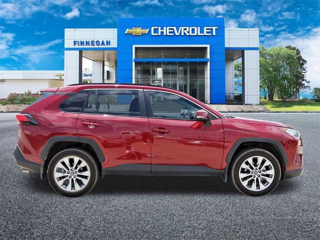 2019 Toyota RAV4 Vehicle Photo in ROSENBERG, TX 77471-5675