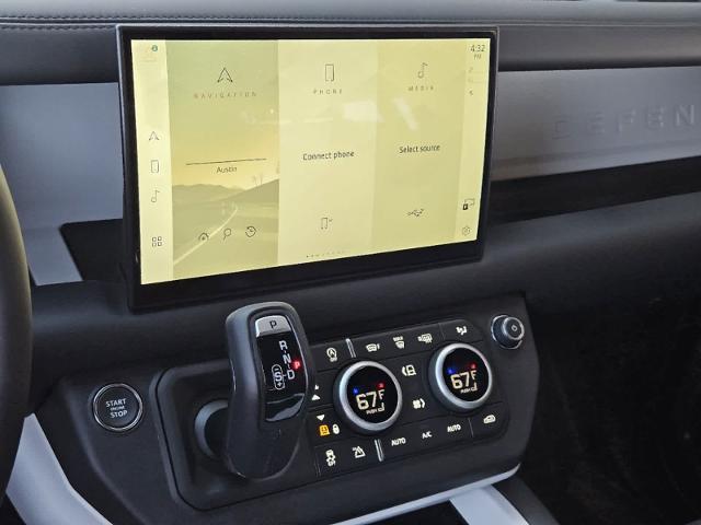 2025 Defender Vehicle Photo in AUSTIN, TX 78717