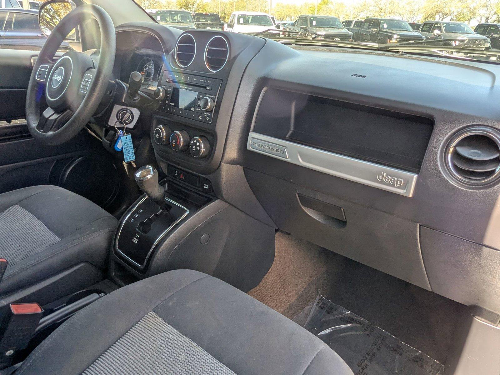 2016 Jeep Compass Vehicle Photo in St. Petersburg, FL 33713