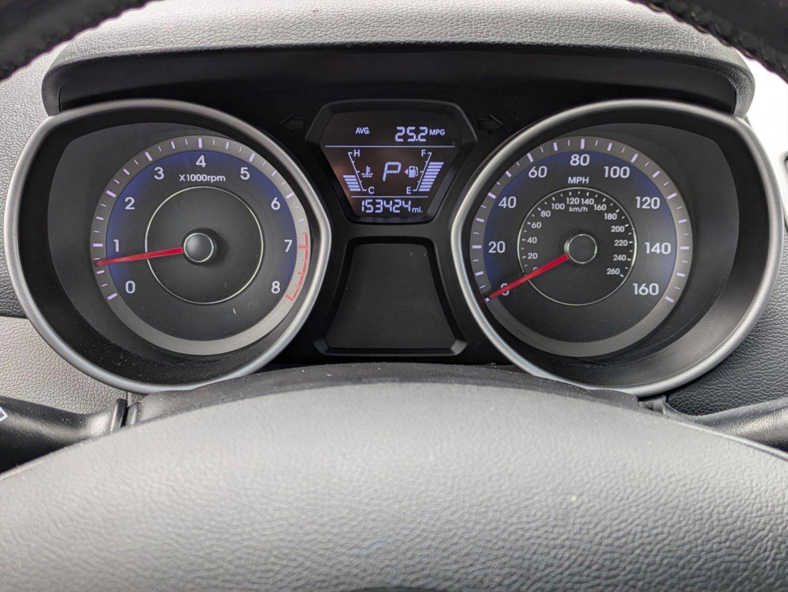 2014 Hyundai ELANTRA Vehicle Photo in Valencia, CA 91355-1794