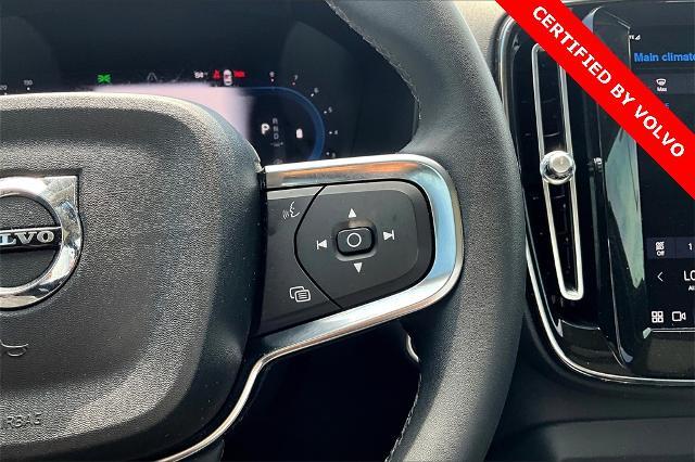 2023 Volvo XC40 Vehicle Photo in Grapevine, TX 76051