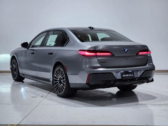 2025 BMW i7 Vehicle Photo in GRAPEVINE, TX 76051