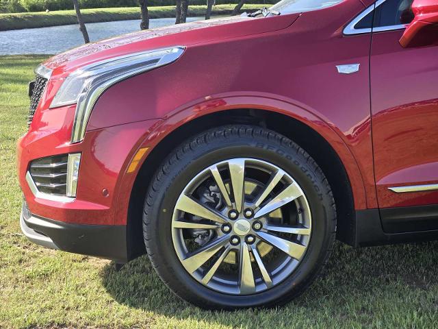 2021 Cadillac XT5 Vehicle Photo in DENTON, TX 76210-9321