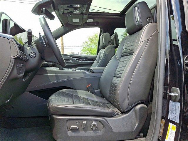 2023 Cadillac Escalade ESV Vehicle Photo in ALLENTOWN, PA 18103-7399