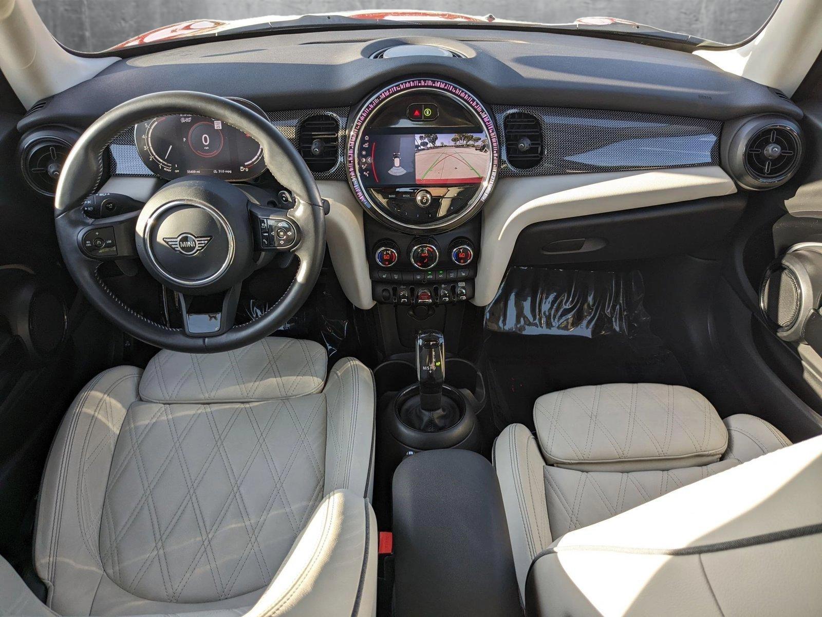 2022 MINI Cooper S Hardtop 2 Door Vehicle Photo in Davie, FL 33331