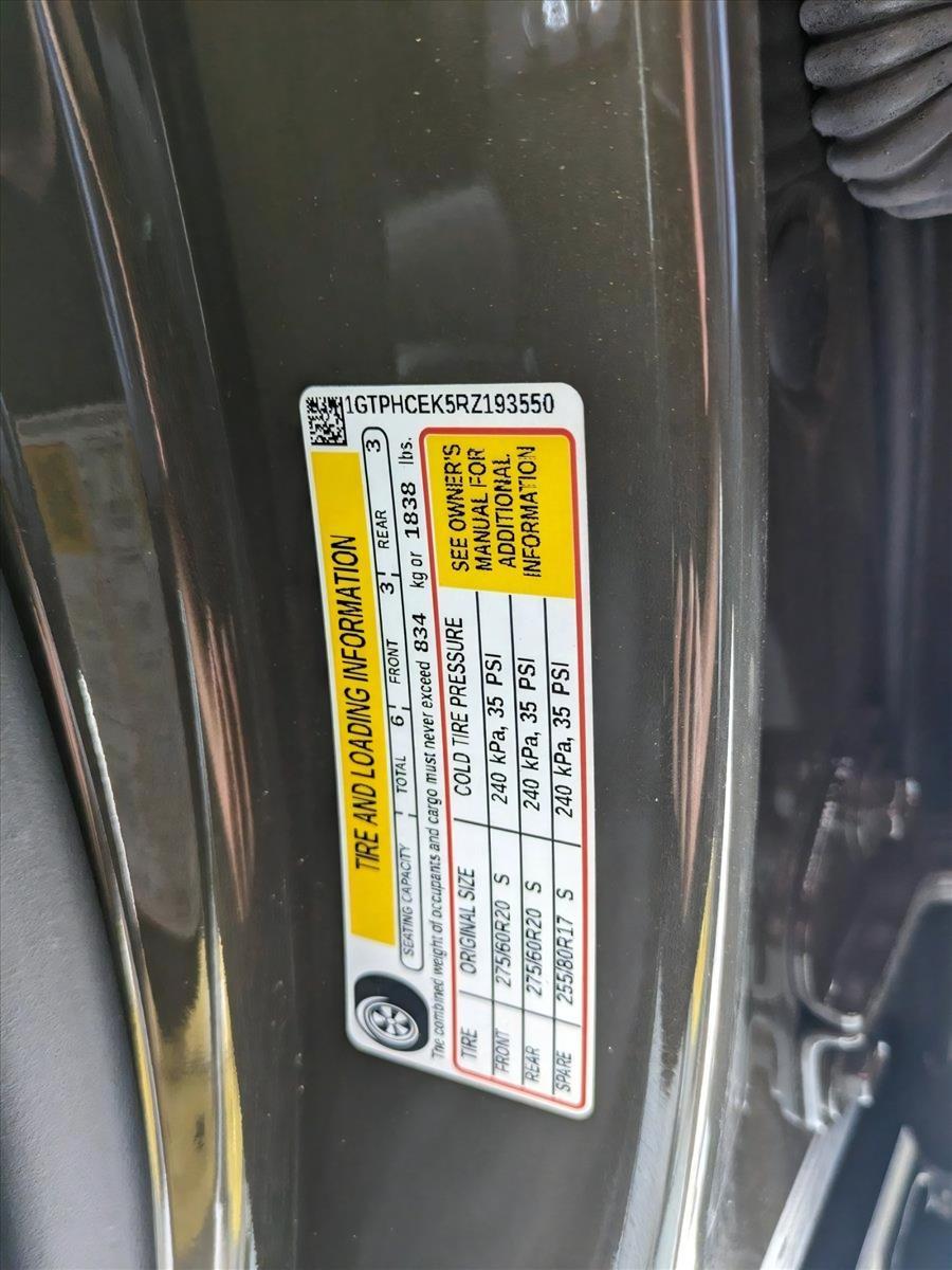 2024 GMC Sierra 1500 Vehicle Photo in Bradenton, FL 34207