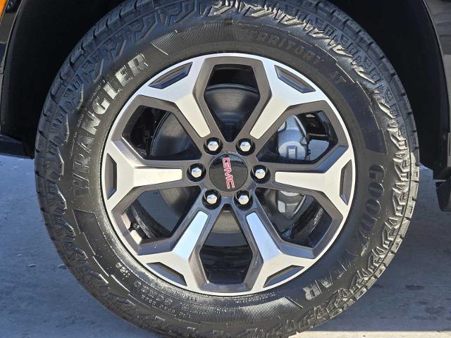 2025 GMC Yukon Vehicle Photo in DALLAS, TX 75209-3016