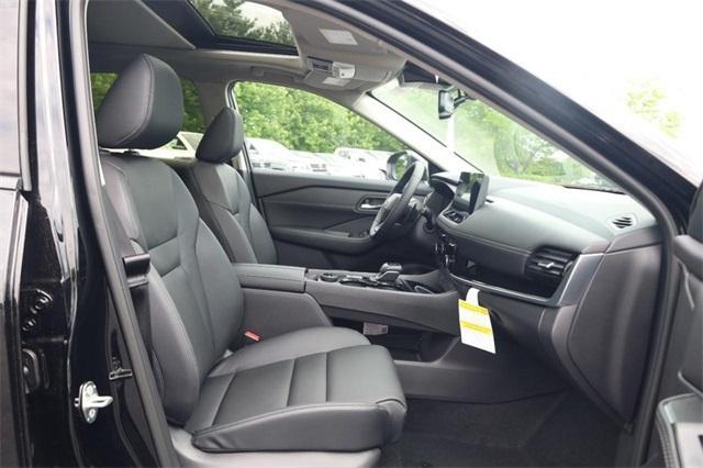 2025 Nissan Rogue Vehicle Photo in Hazelwood, MO 63042