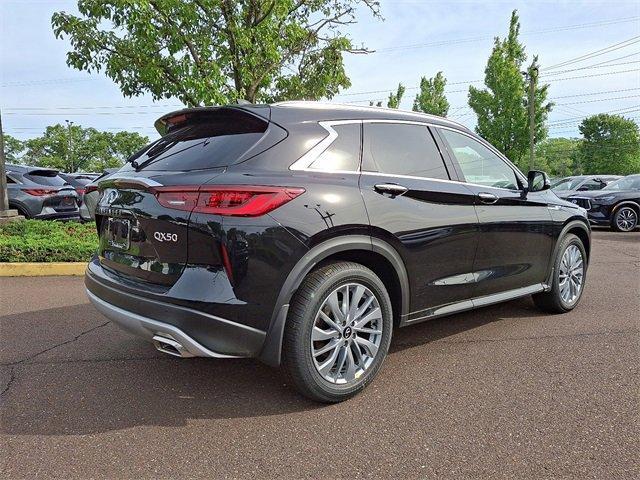 2025 INFINITI QX50 Vehicle Photo in Willow Grove, PA 19090