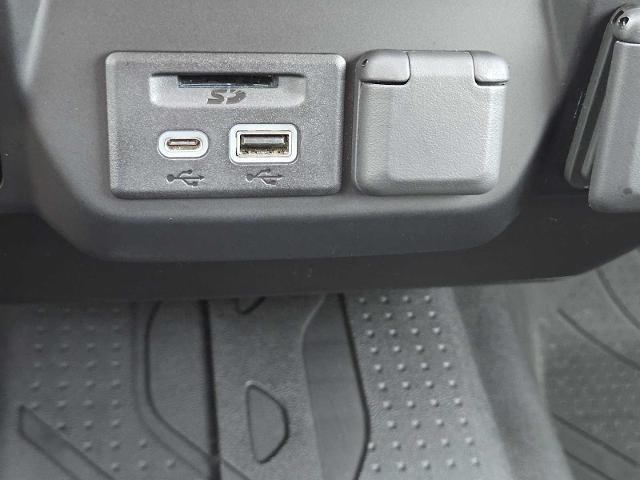 2020 Chevrolet Silverado 1500 Vehicle Photo in DENTON, TX 76210-9321