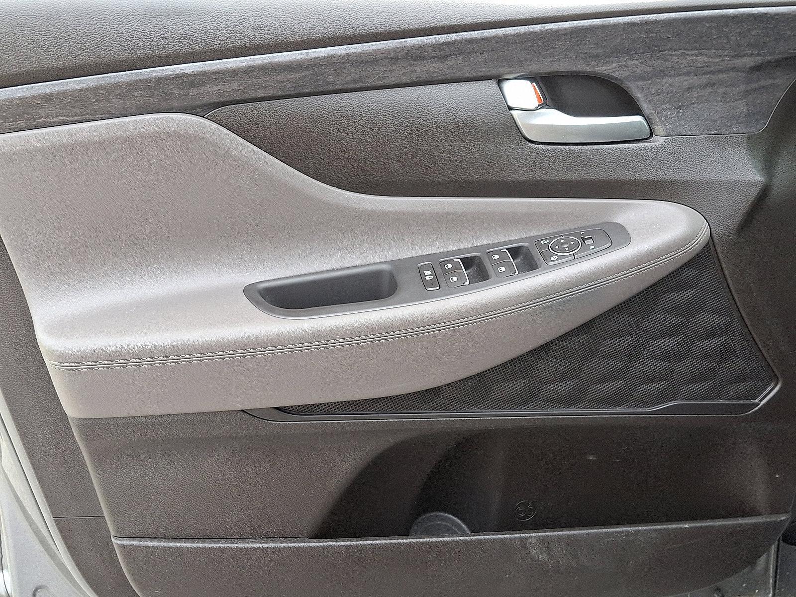2019 Hyundai SANTA FE Vehicle Photo in Mechanicsburg, PA 17050-2306