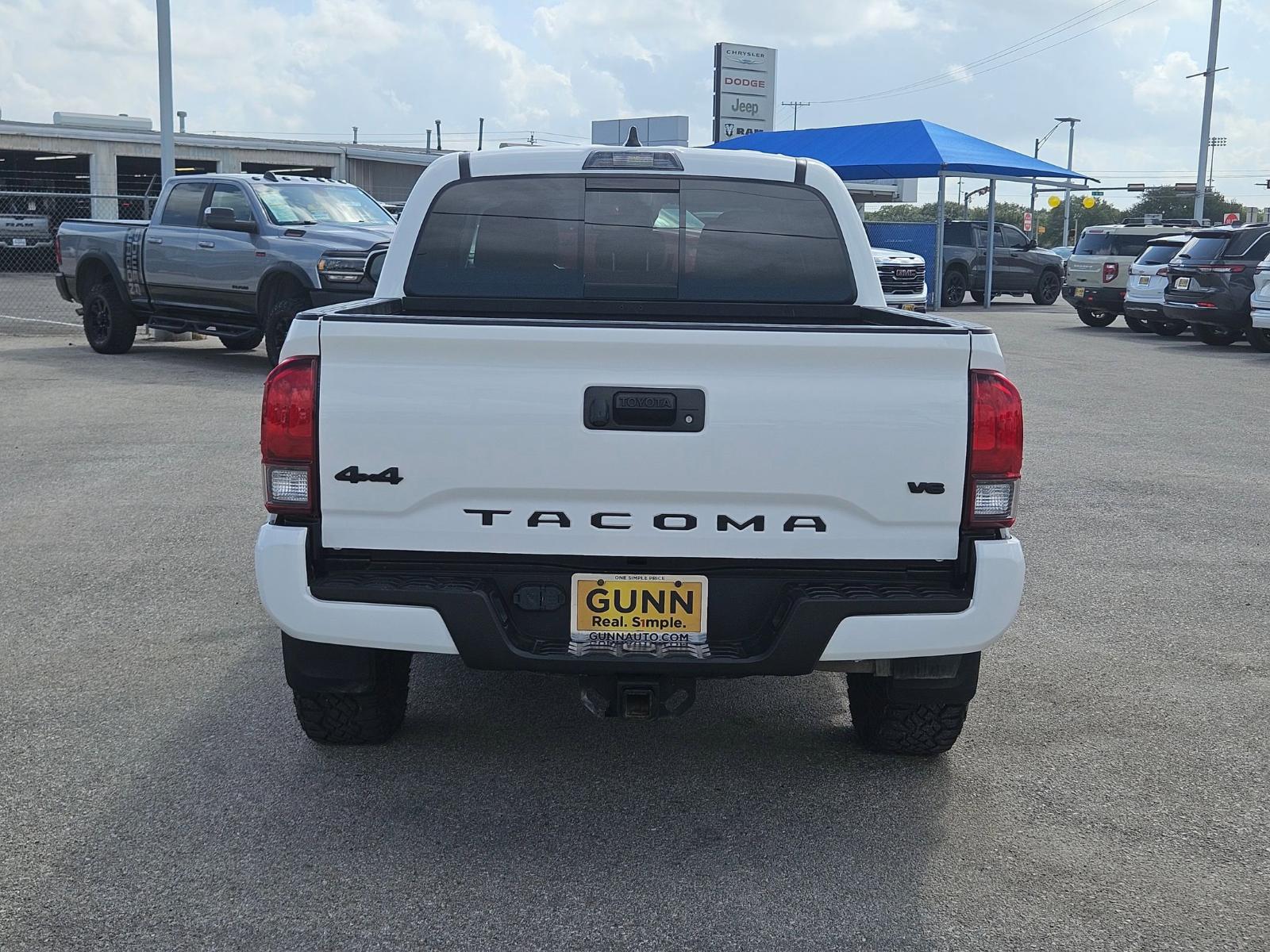 2023 Toyota Tacoma 4WD Vehicle Photo in Seguin, TX 78155