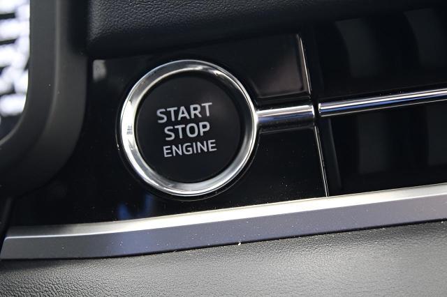 2022 Mitsubishi Outlander Vehicle Photo in Green Bay, WI 54304