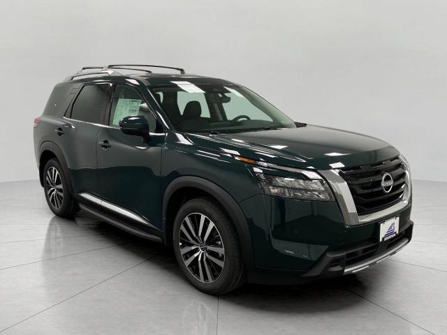 2025 Nissan Pathfinder Vehicle Photo in Appleton, WI 54913