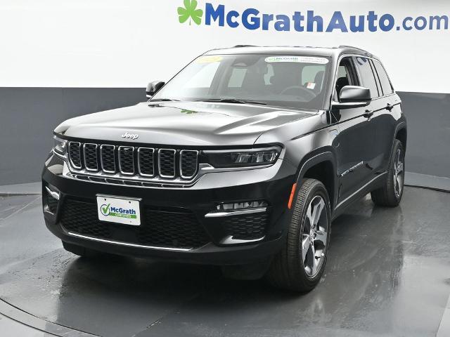 2023 Jeep Grand Cherokee 4xe Vehicle Photo in Cedar Rapids, IA 52402