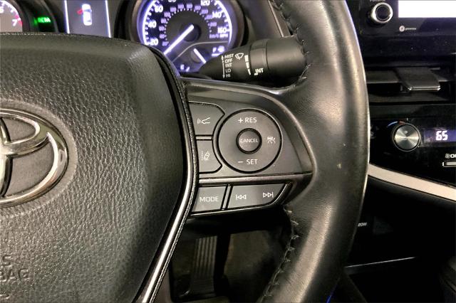 2022 Toyota Camry Vehicle Photo in Lees Summit, MO 64086