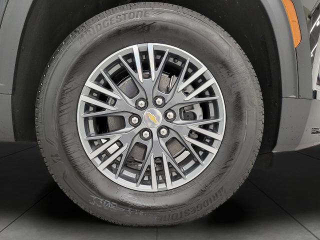 2025 Chevrolet Traverse Vehicle Photo in APPLETON, WI 54914-4656