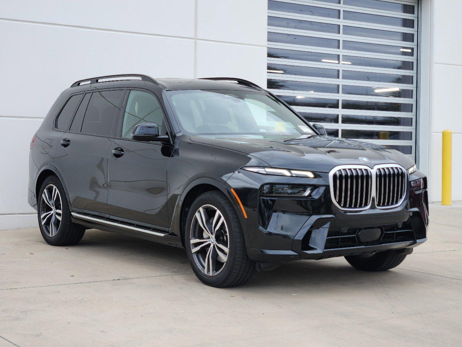 2023 BMW X7 xDrive40i Vehicle Photo in PLANO, TX 75024