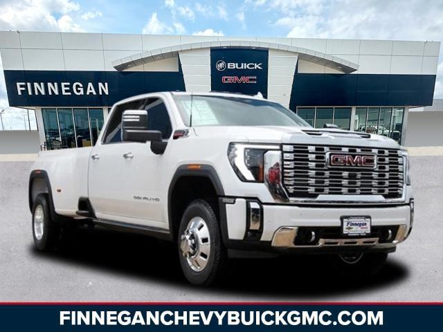 2024 GMC Sierra 3500 HD Vehicle Photo in ROSENBERG, TX 77471-5675