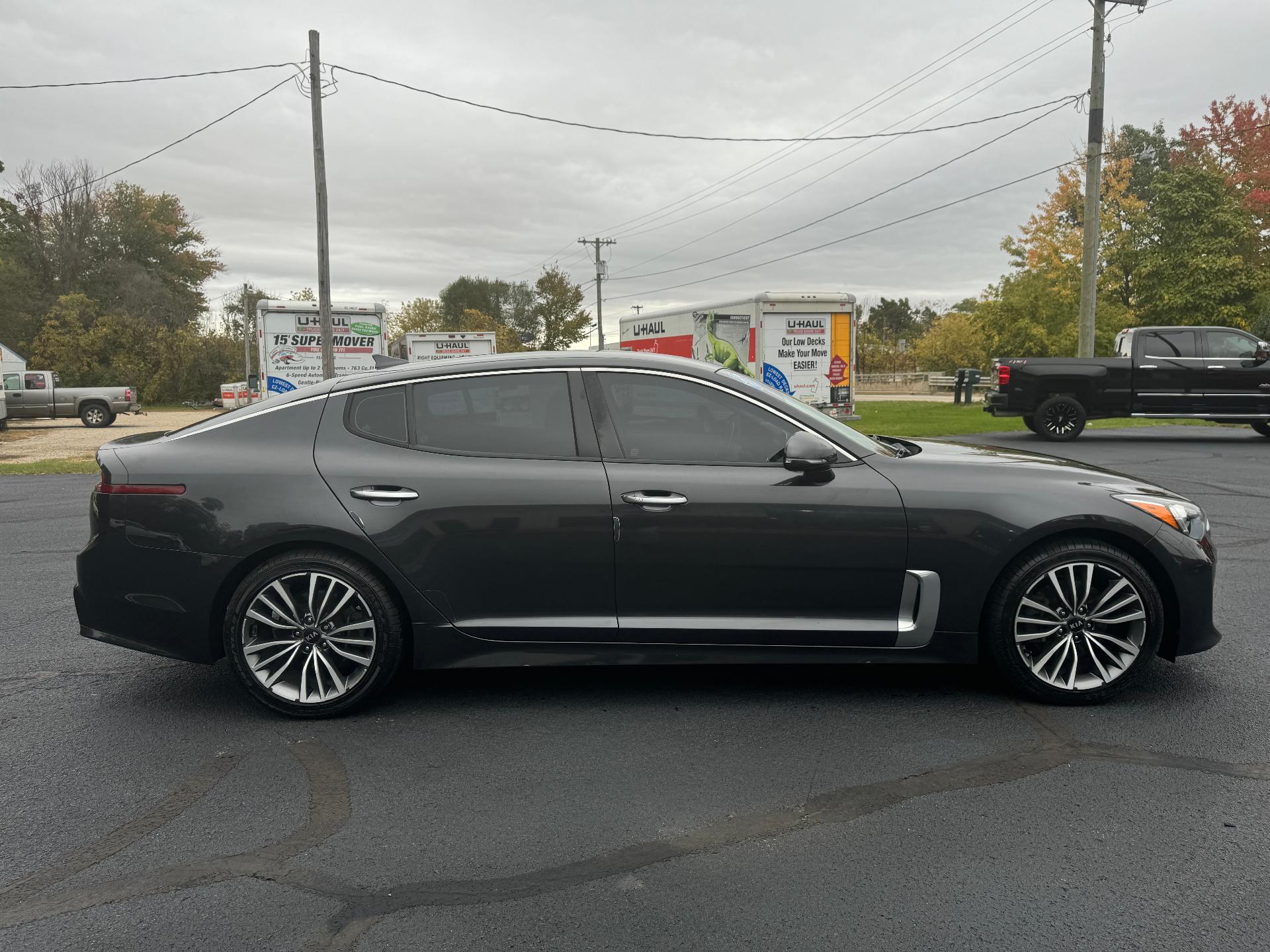 Used 2019 Kia Stinger Stinger with VIN KNAE15LA8K6051148 for sale in Bridgman, MI