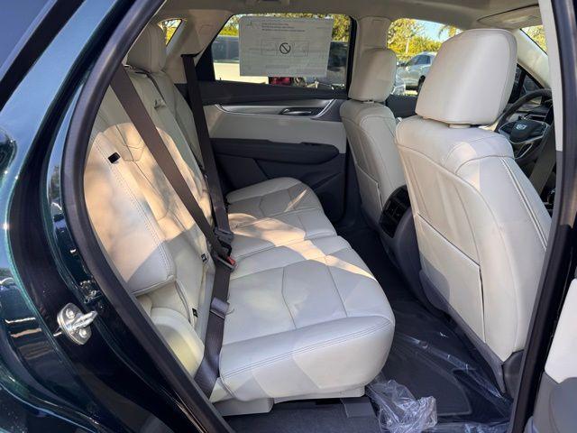 2025 Cadillac XT5 Vehicle Photo in DELRAY BEACH, FL 33483-3294