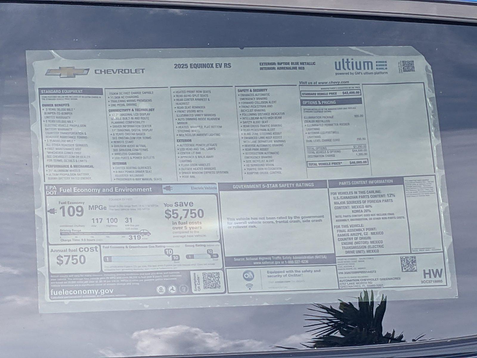 2025 Chevrolet Equinox EV Vehicle Photo in GREENACRES, FL 33463-3207