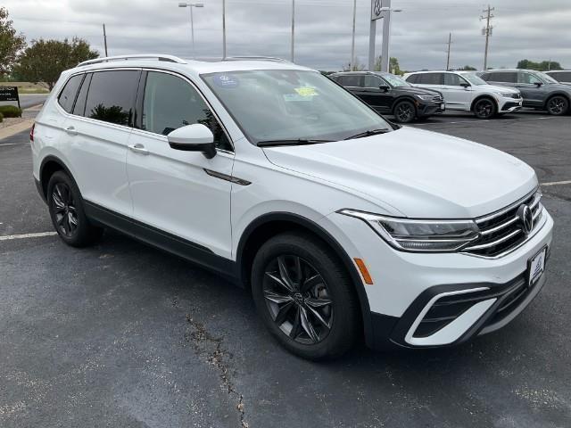 2024 Volkswagen Tiguan Vehicle Photo in Appleton, WI 54914