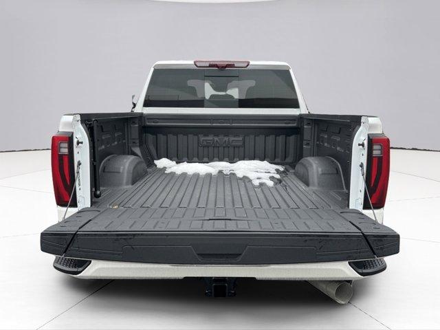 2025 GMC Sierra 2500 HD Vehicle Photo in LEOMINSTER, MA 01453-2952