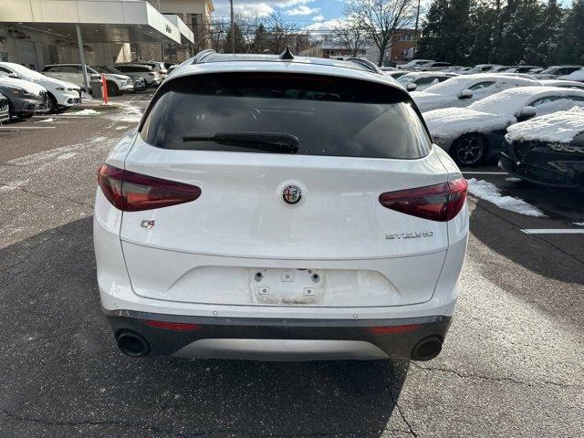 2022 Alfa Romeo Stelvio Vehicle Photo in Willow Grove, PA 19090