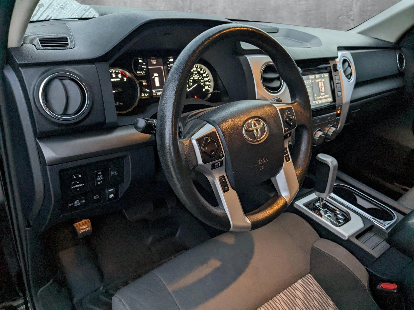 2018 Toyota Tundra 4WD Vehicle Photo in Davie, FL 33331