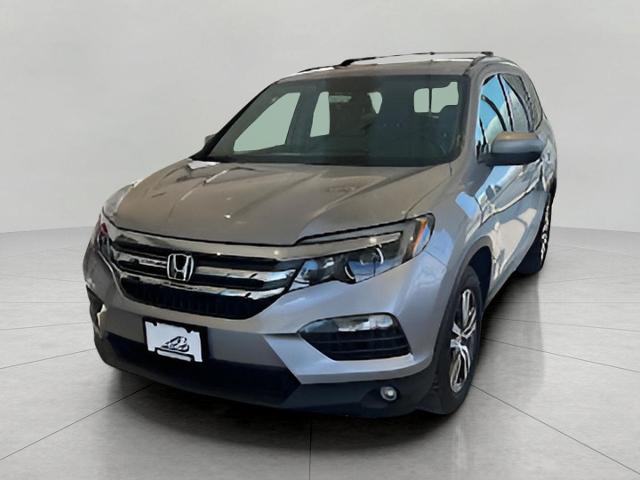 2018 Honda Pilot Vehicle Photo in Appleton, WI 54914