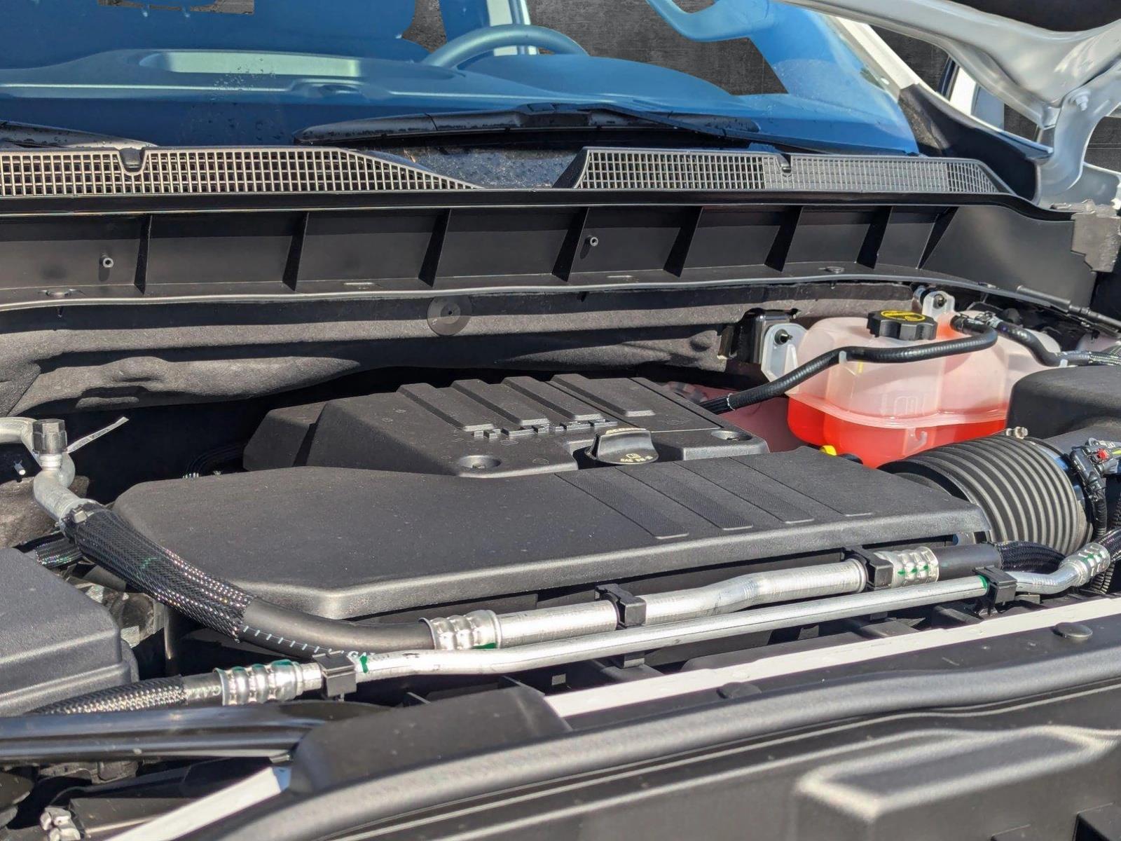 2025 Chevrolet Silverado 1500 Vehicle Photo in PEMBROKE PINES, FL 33024-6534