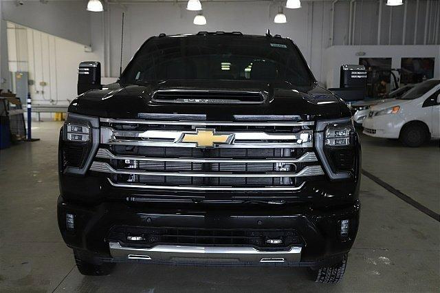 2025 Chevrolet Silverado 3500 HD Vehicle Photo in MEDINA, OH 44256-9001