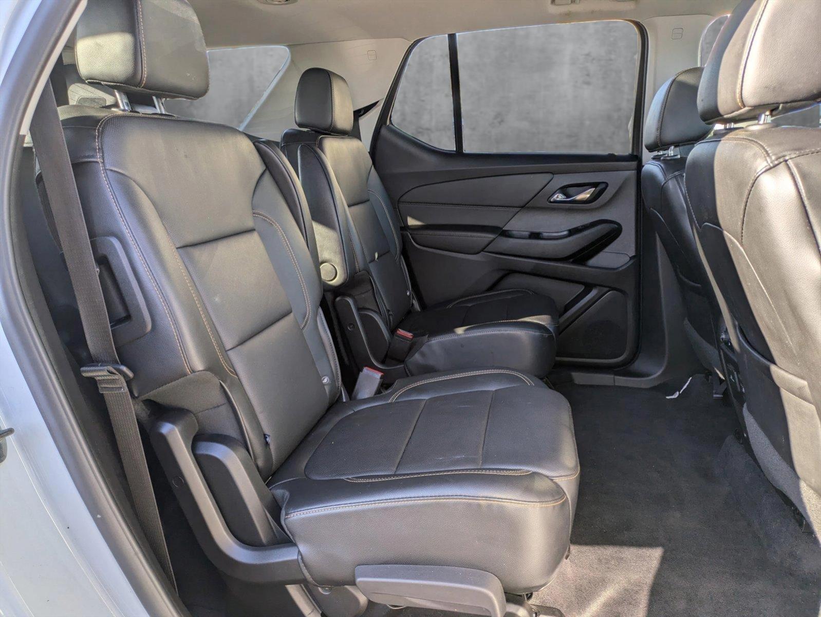 2019 Chevrolet Traverse Vehicle Photo in VALENCIA, CA 91355-1705