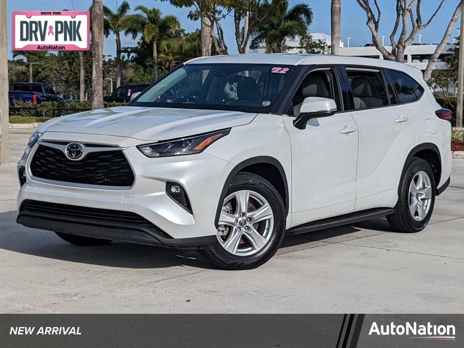 2022 Toyota Highlander Vehicle Photo in Davie, FL 33331