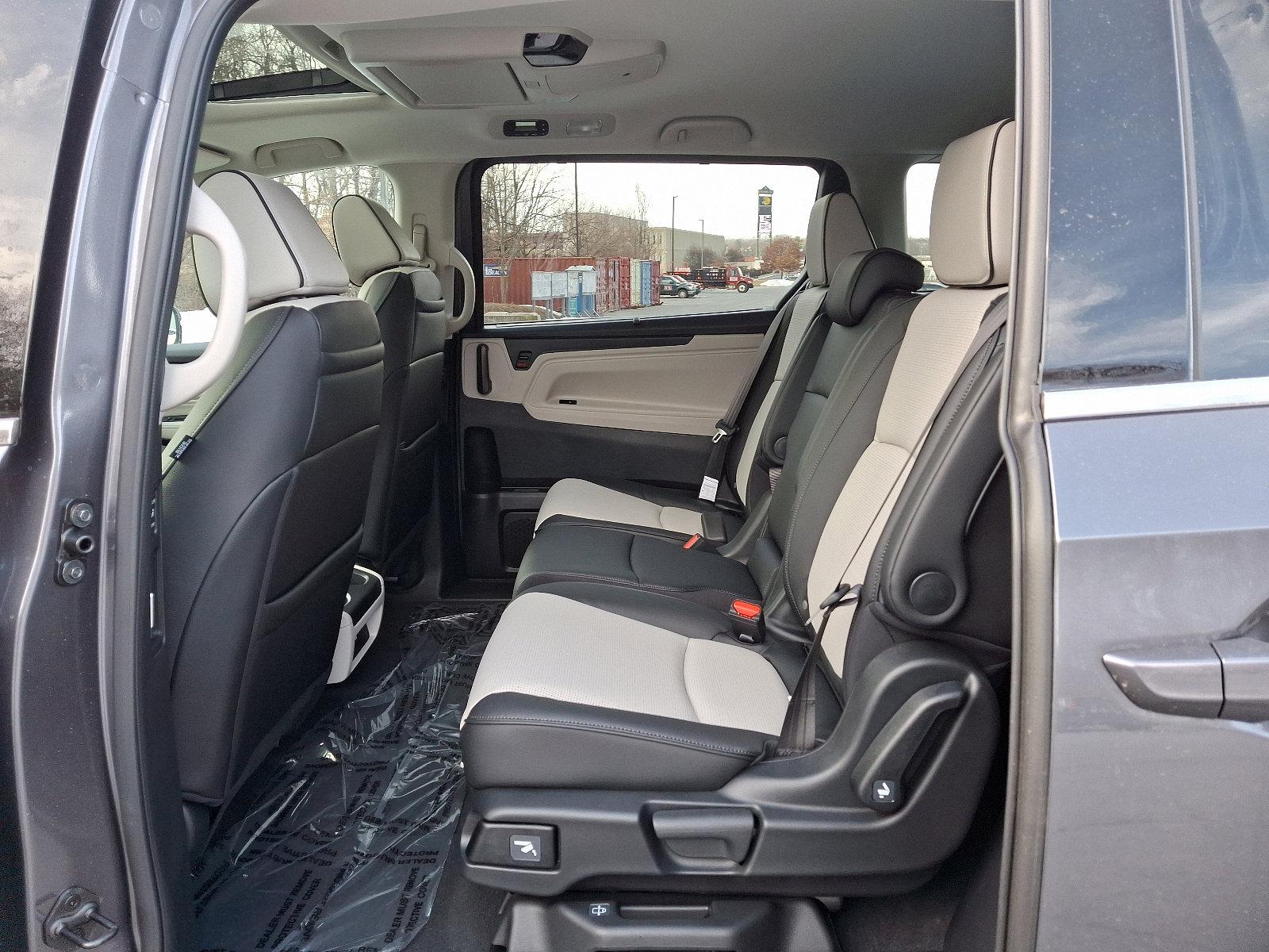 2025 Honda Odyssey Vehicle Photo in Harrisburg, PA 17111