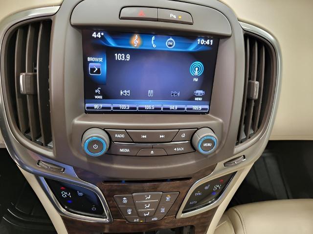 2015 Buick LaCrosse Vehicle Photo in Oshkosh, WI 54901