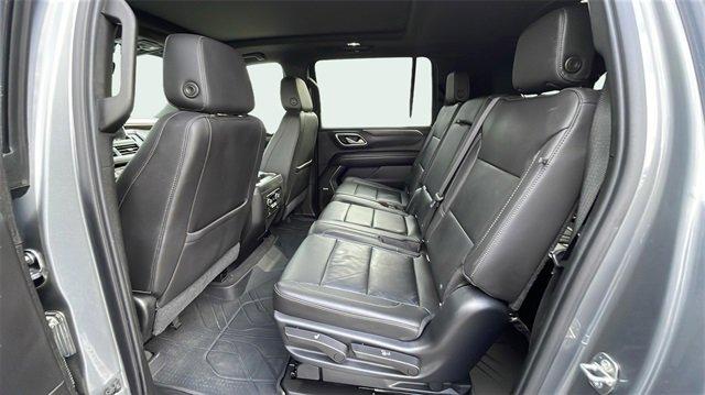 2021 Chevrolet Suburban Vehicle Photo in THOMPSONTOWN, PA 17094-9014